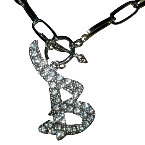 B charm choker - Picture 2 of 3